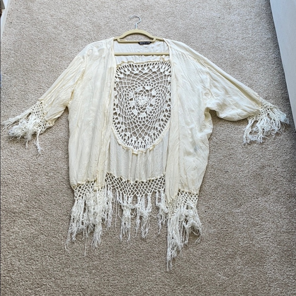 Cream fringe kimono